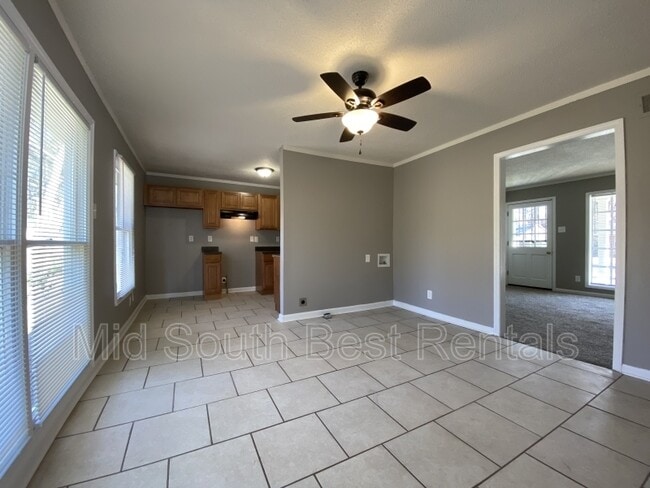 Building Photo - 4039 Cliffdale St