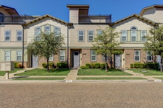 Building Photo - 1512 Avenue W