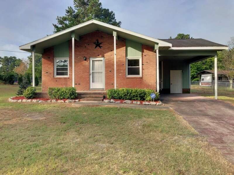300 Bostic Rd, Raeford, NC 28376 House Rental in Raeford, NC