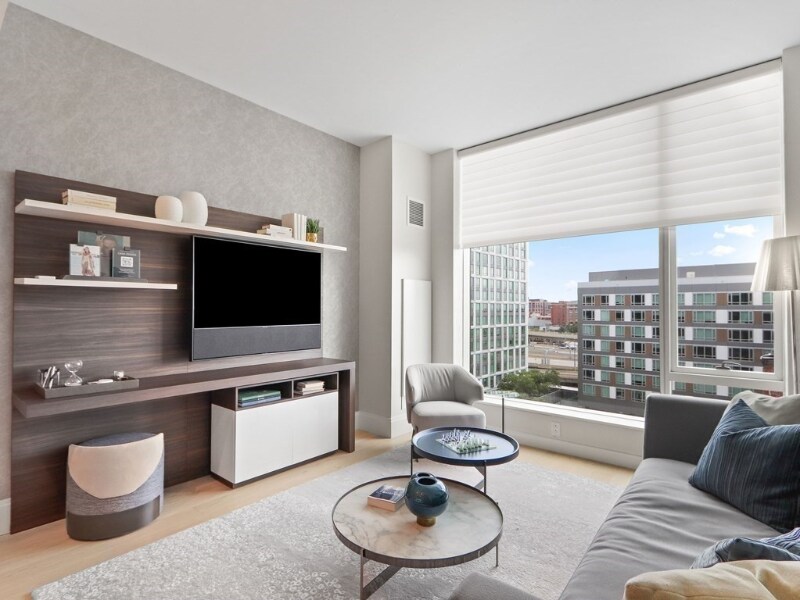 Foto principal - 380 Harrison Ave