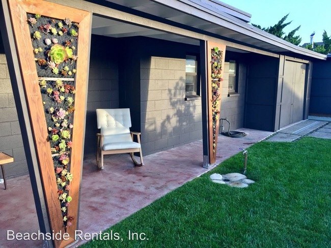 Foto del edificio - 2 br, 1.5 bath House - 11 18th St.