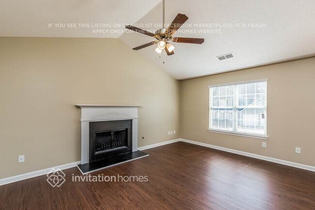 Building Photo - 4420 Grove Dr NW