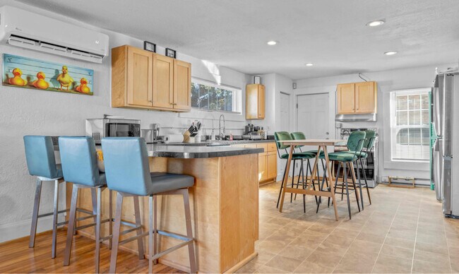 Foto del edificio - 9628 19th Bay St