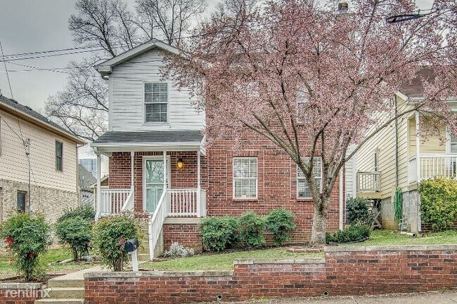 Building Photo - 3 br, 2.5 bath House - 909 Jackson St