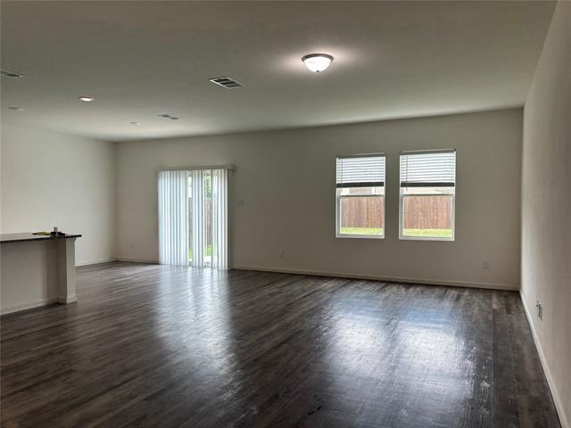 Foto del edificio - 6229 Old Bridge Way