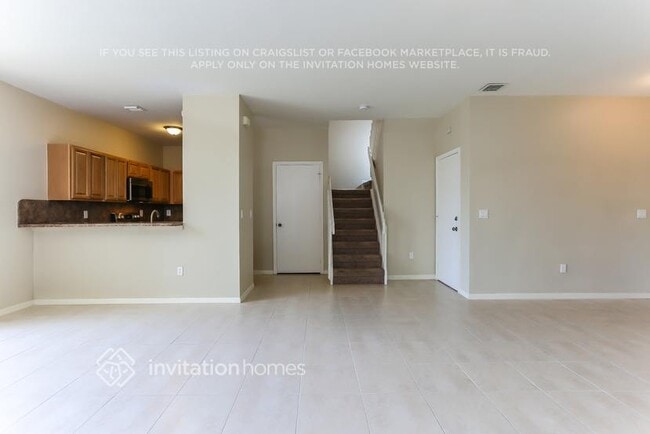 Foto del edificio - 15115 NW 8th St