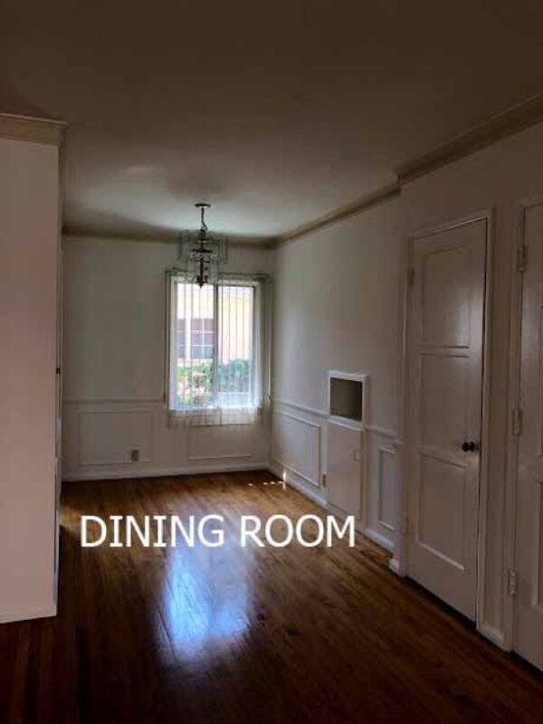 Building Photo - 833 Le Doux Rd