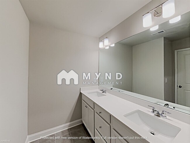 Building Photo - 4 br, 3.5 bath House - 114 Addison Way