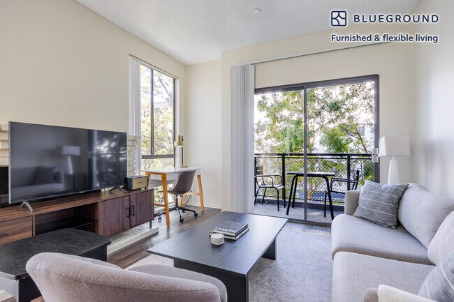 Foto del edificio - 747 Gayley Ave