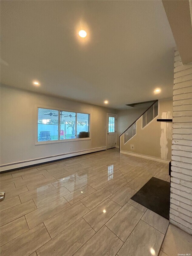Foto principal - 8 Flock Ln