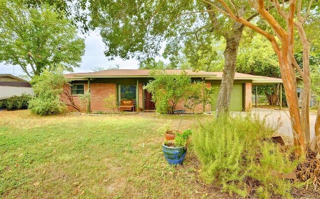 Foto del edificio - 3209 Barton View Dr