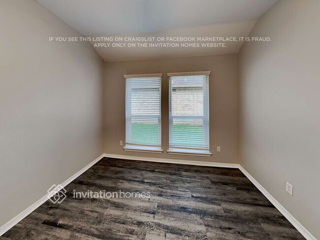 Foto del edificio - 1044 Springhill Dr