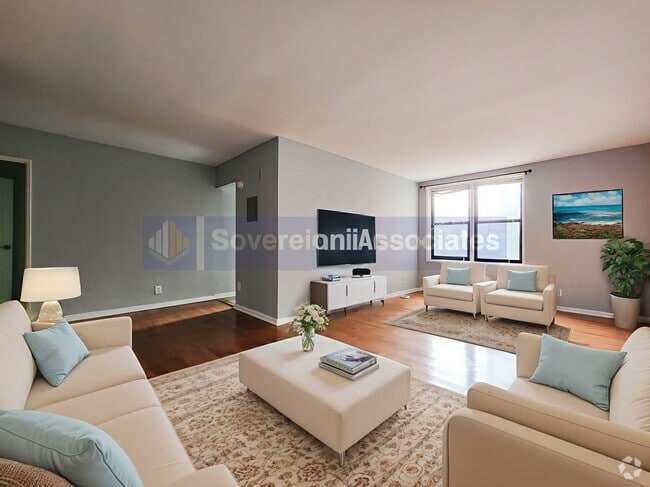 Building Photo - 525-527 Riverdale Avenue