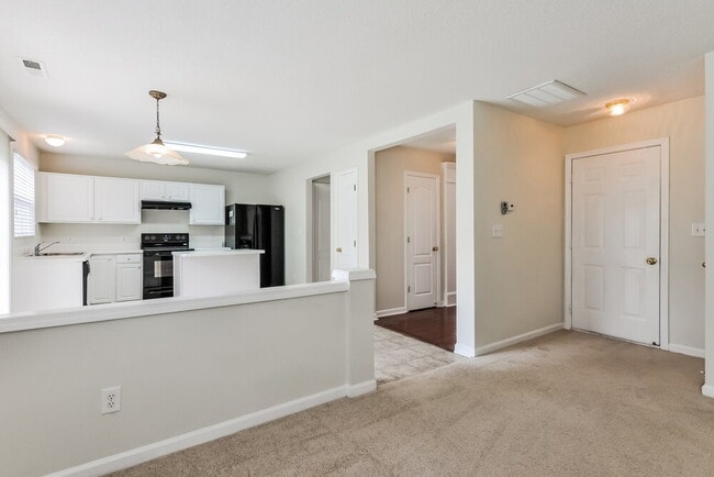 Foto del edificio - 225 Honeywell Way