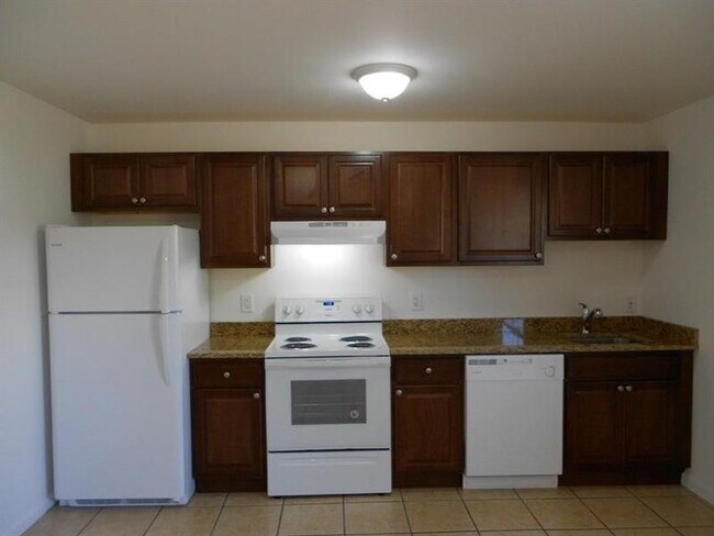 Foto del edificio - 925 W 36th St