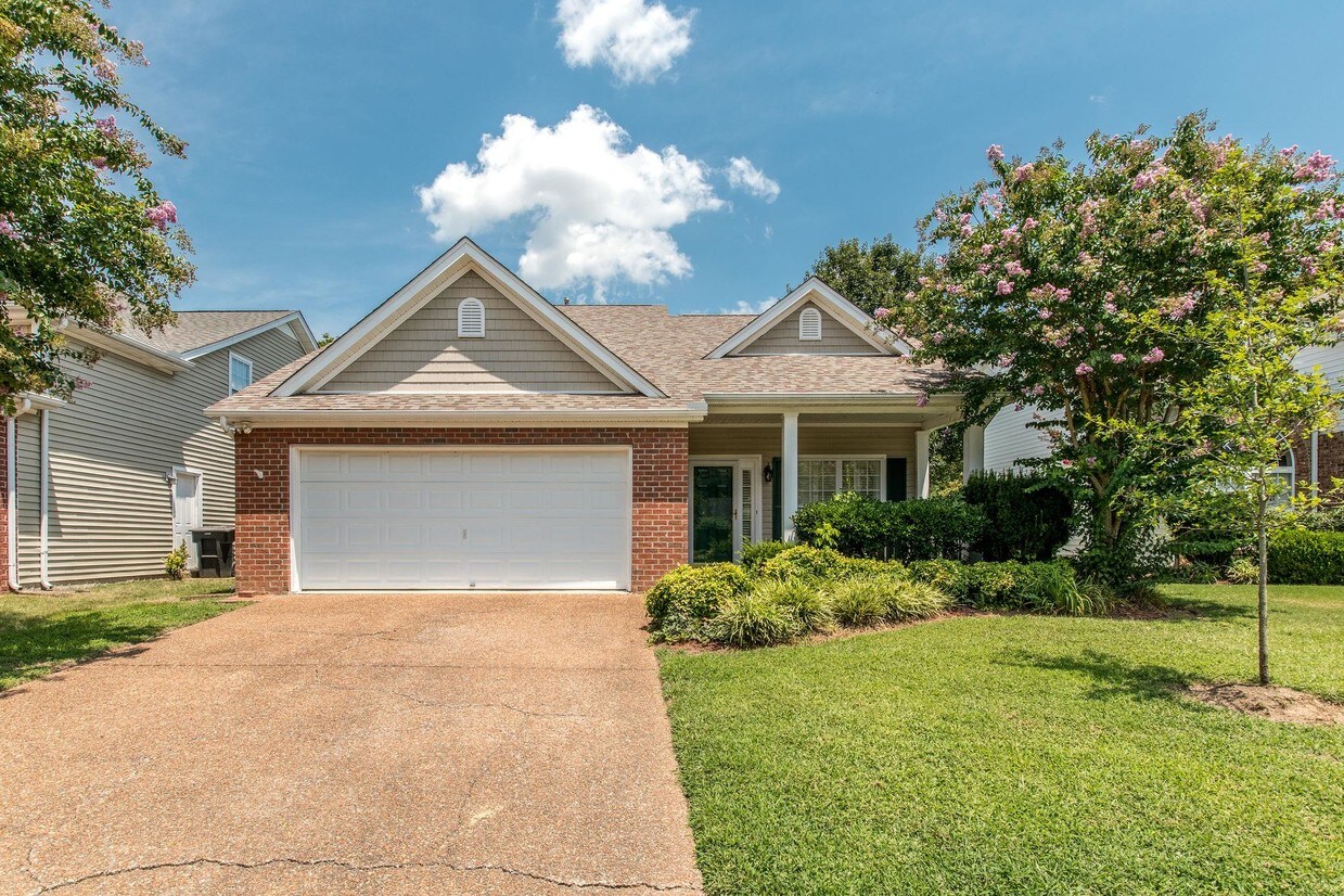 Foto principal - 3208 Calvin Ct