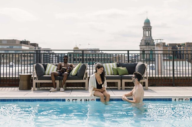 Foto del edificio - 1301 Thomas Circle