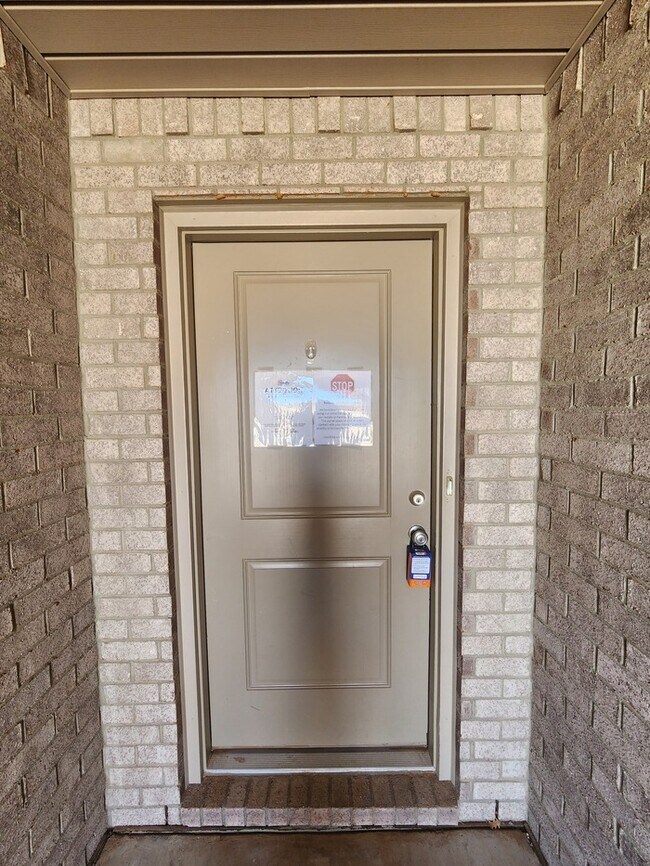 Foto del edificio - In Lone Star Trails! 3 bed 2 bath, 2 car garage