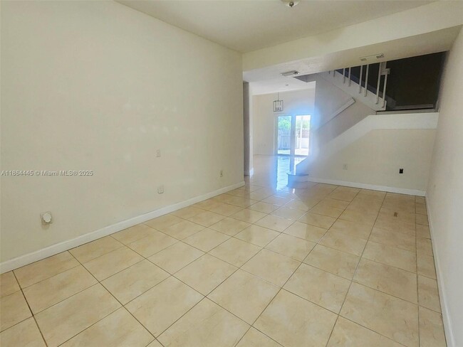 Foto del edificio - 18201 SW 108th Pl