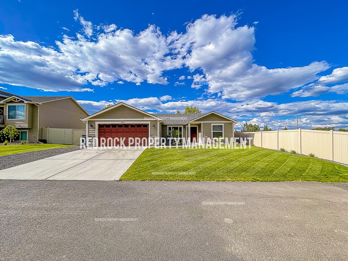 Foto principal - 18431 Selkirk Estates Rd