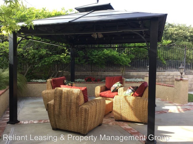 Foto del edificio - 29020 Shadow Valley Ln