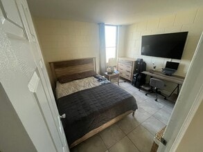 Building Photo - 834 Lehua Ave