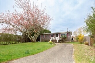 Building Photo - 28 Rehan Ave