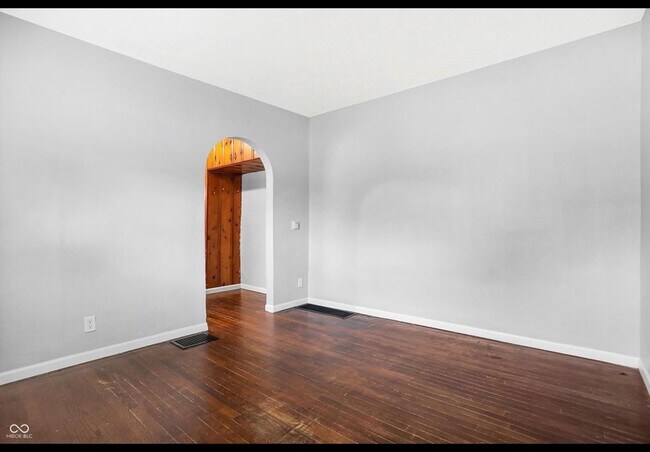 Building Photo - 521 S Arlington Ave