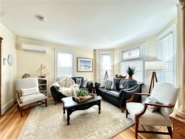 Foto del edificio - 115 Bliss Rd