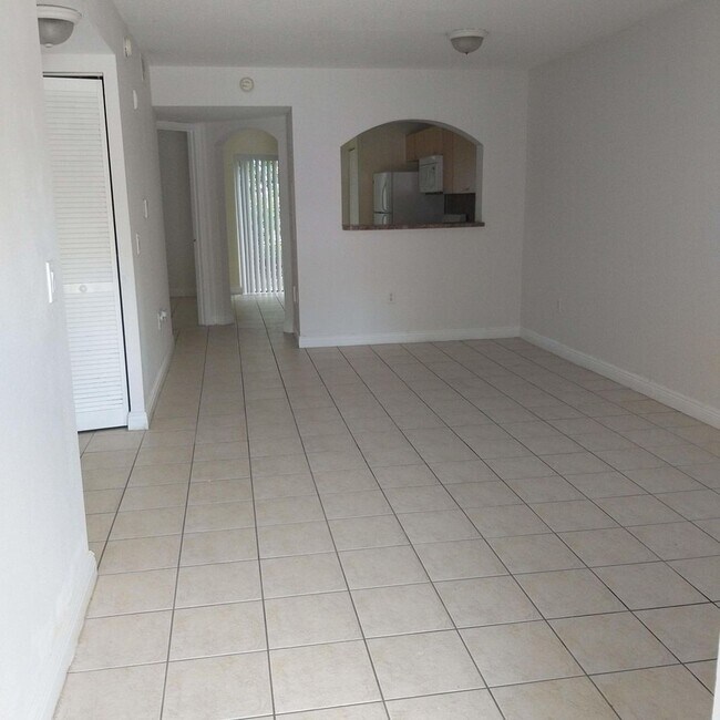 3710 N Jog Rd Unit 104, Royal Palm Beach, FL 33411 Condo for Rent in