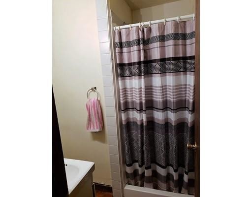 Building Photo - 2 bedroom in Attleboro MA 02703