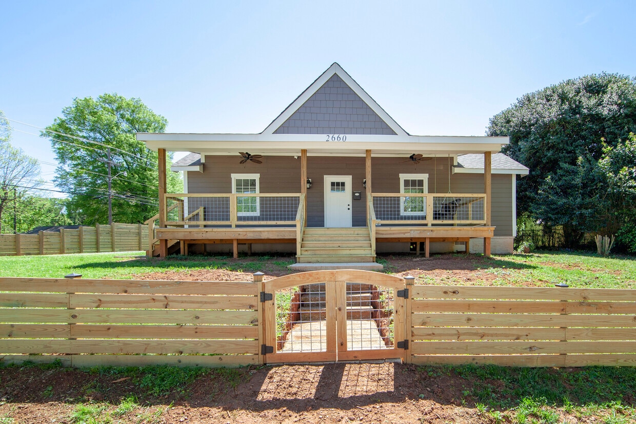 2660 Roslyn Ave. - 2660 Roslyn Ave (Charlotte, NC)