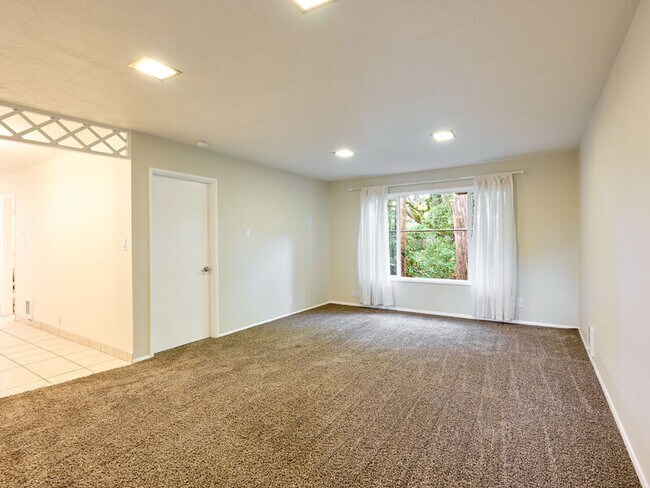 Foto del edificio - 268 Boone Rd SE