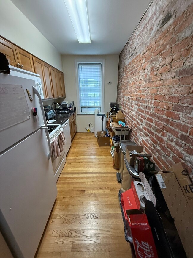 Photo - 90 St Botolph St Apartment