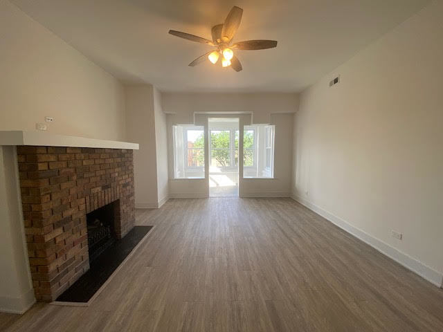 Foto del edificio - 1053 W Columbia Ave