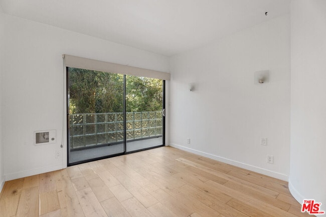 Foto del edificio - 22 28th Ave