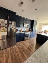 Building Photo - 906 Thornwood Dr