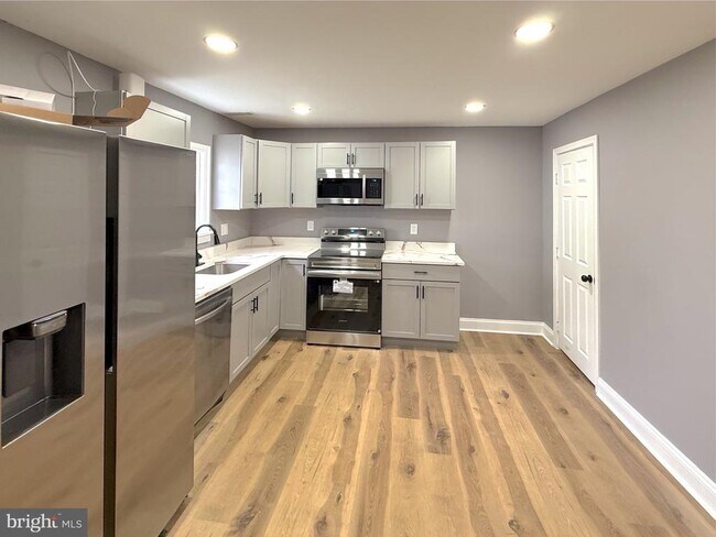 Foto del edificio - 3703 6th St