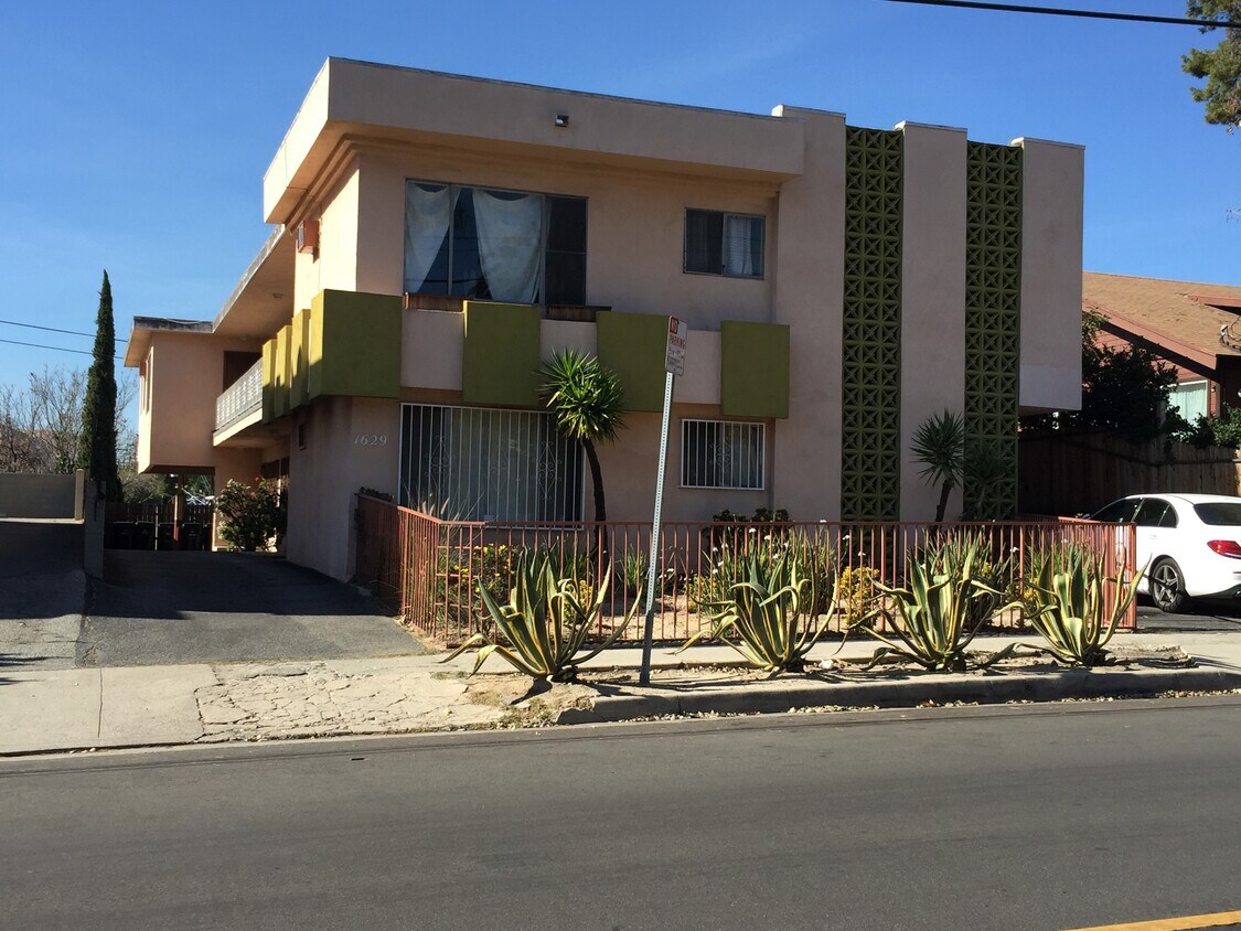 1629 Talmadge St Unit 2, Los Angeles, CA 90027 1629 Talmadge St Los Angeles, CA Apartments