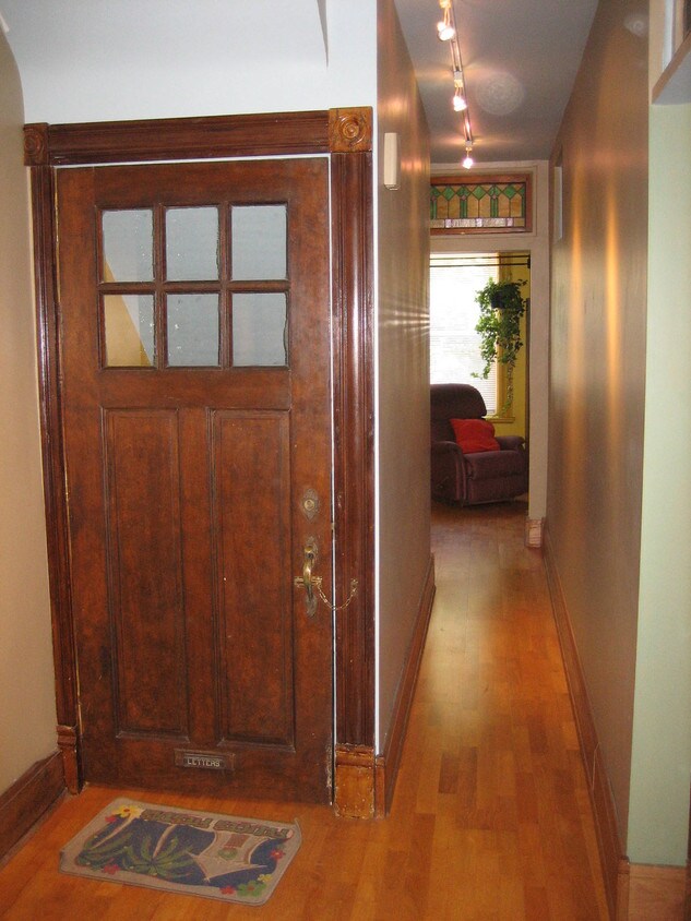 Foto principal - 719 Savannah Ave