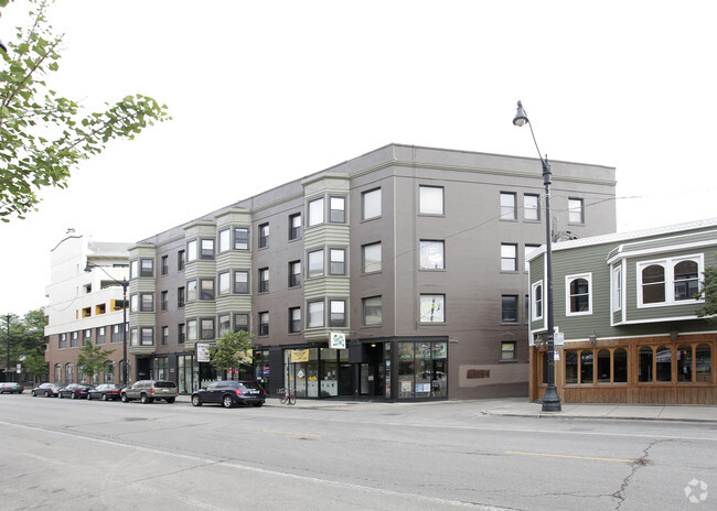 Building Photo - 2519 N Lincoln Ave