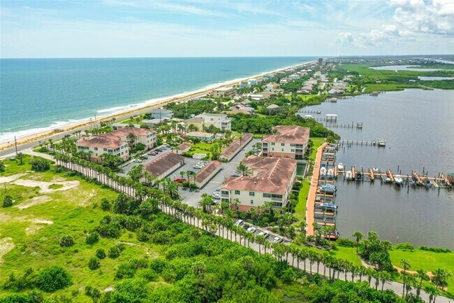Building Photo - 300 Marina Bay Dr