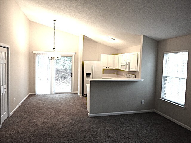 Foto del edificio - 103 Homestead Park Dr
