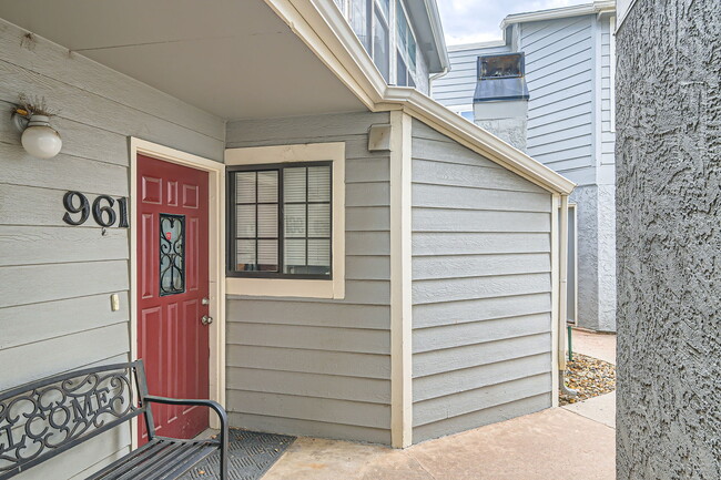 Photo - 961 Tampico Ct Townhome