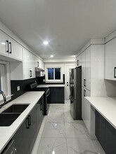 Building Photo - 24765 Halnor Ave