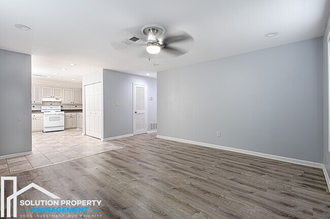 Foto del edificio - 4758 Pebble Trce