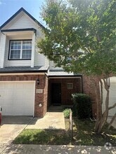 Building Photo - 2366 Southcourt Cir