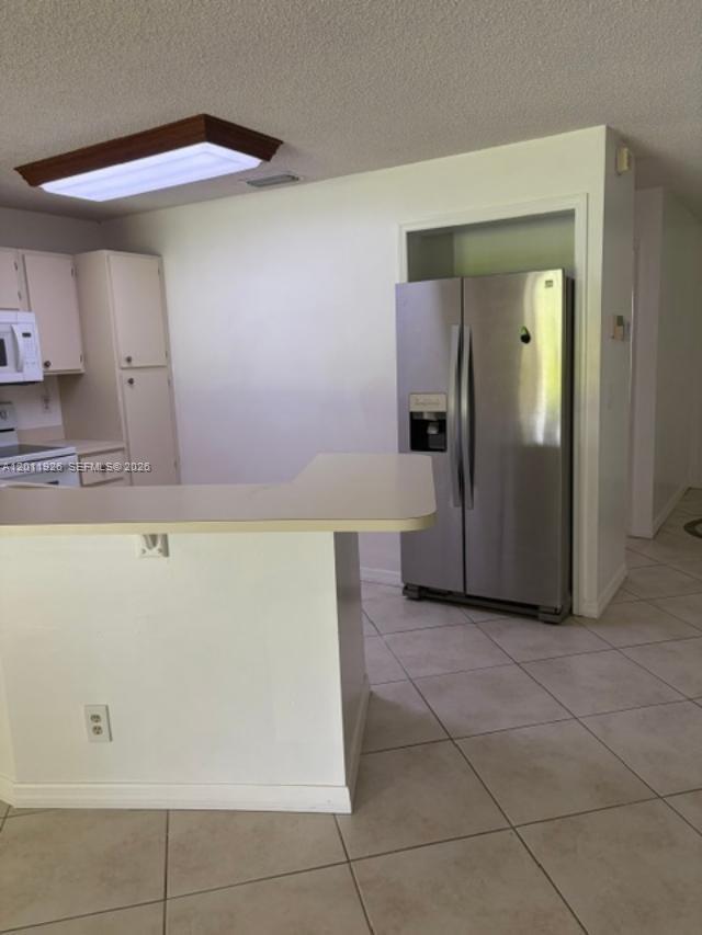 Foto del edificio - 667 Woodgate Ln