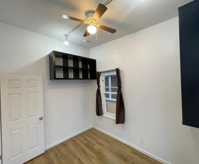 Photo - 37 Ely St House