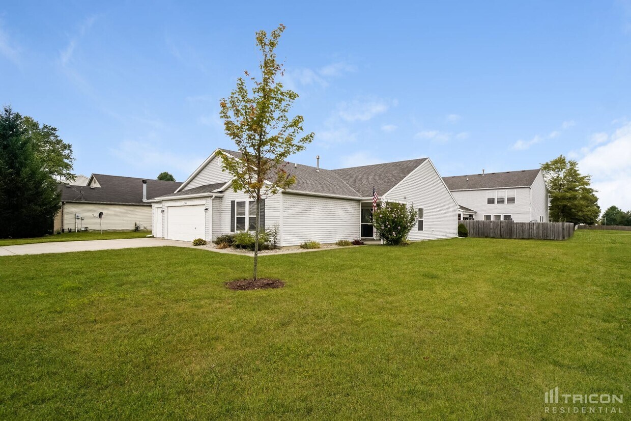 Primary Photo - 1432 White Birch Lane Greenfield IN